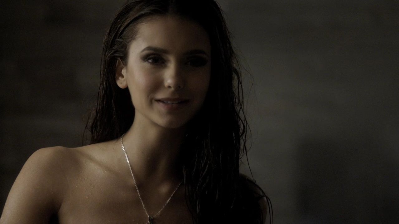 215VampireDiaries1833.jpg