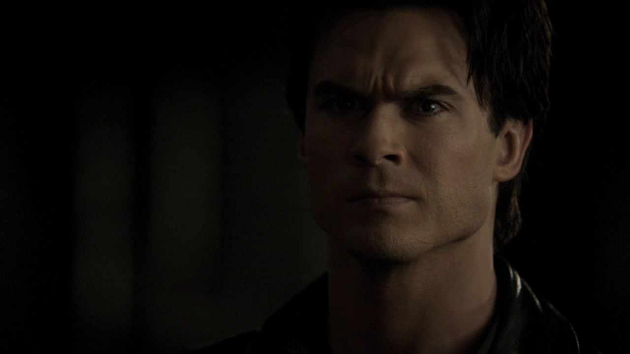 215VampireDiaries1856.jpg