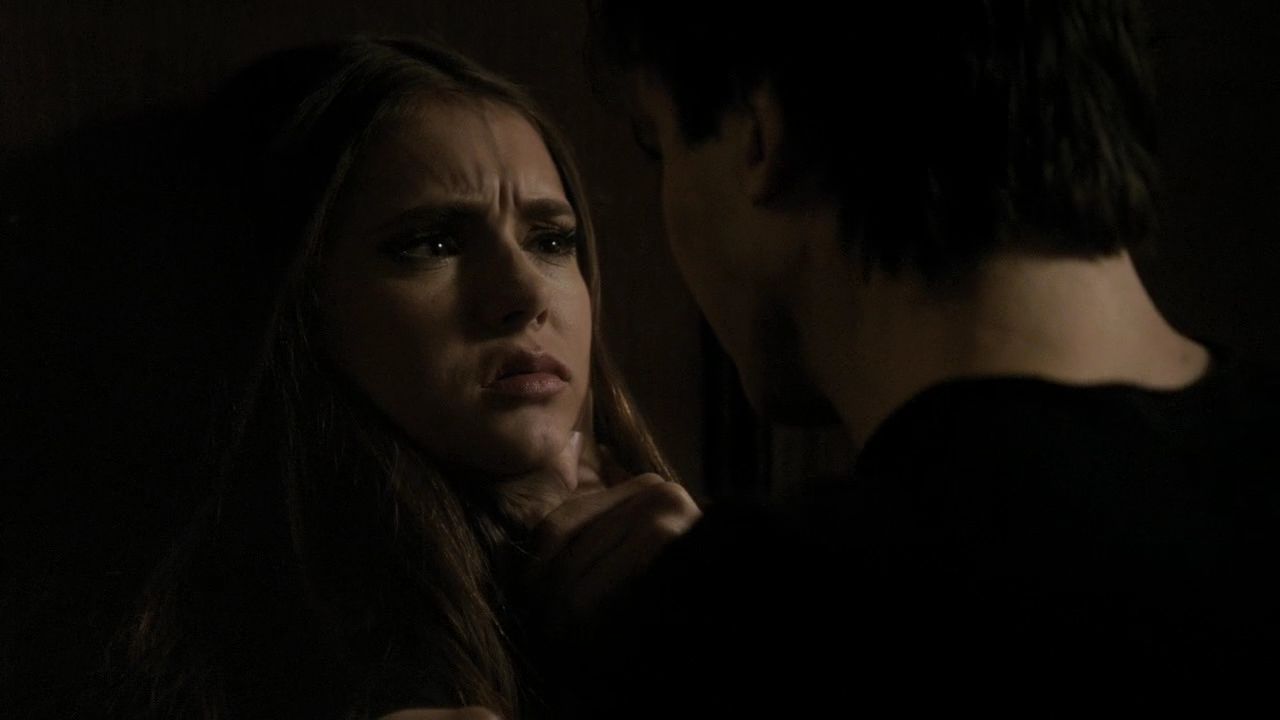 216VampireDiaries0038.jpg