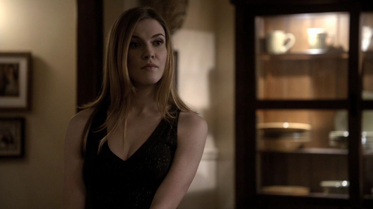 216VampireDiaries0525.jpg