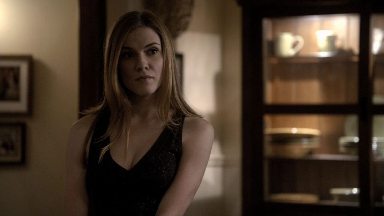 216VampireDiaries0526.jpg