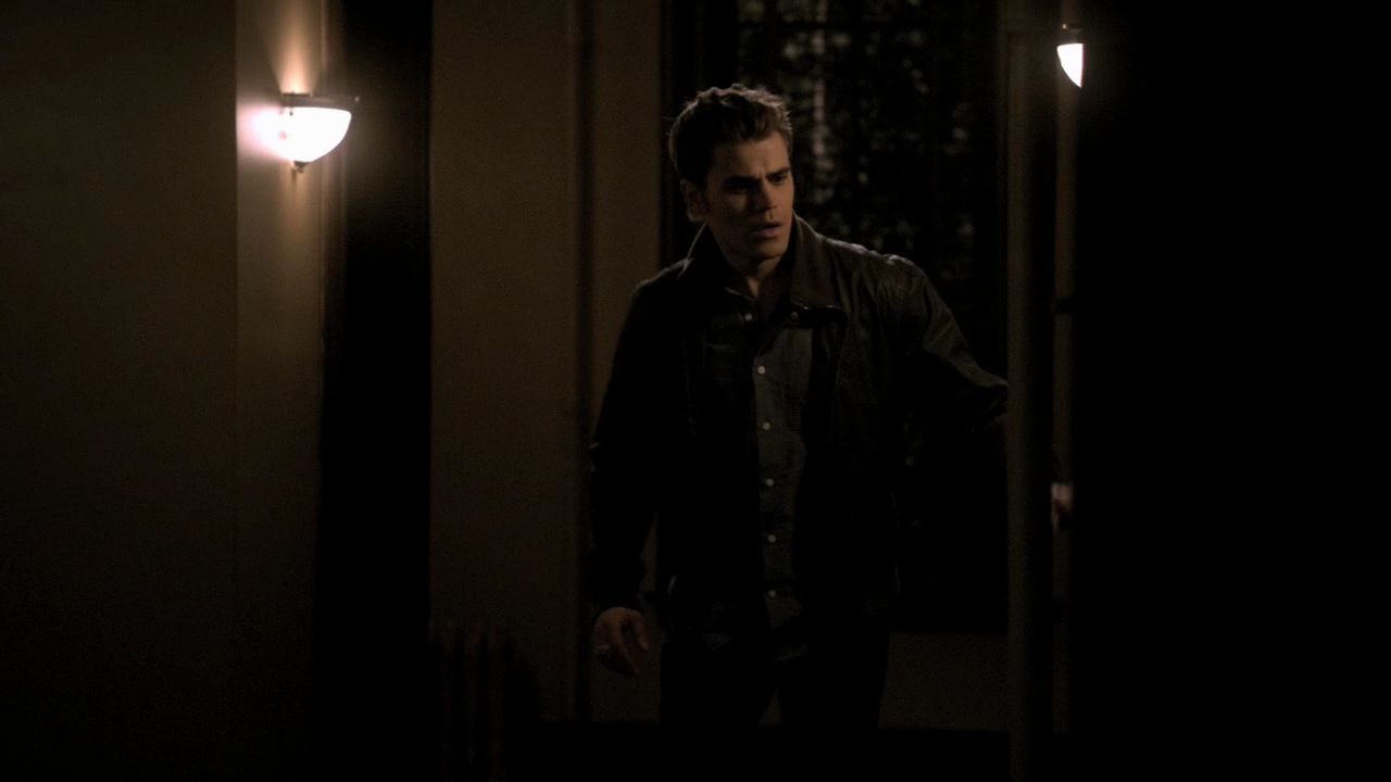 216VampireDiaries1055.jpg