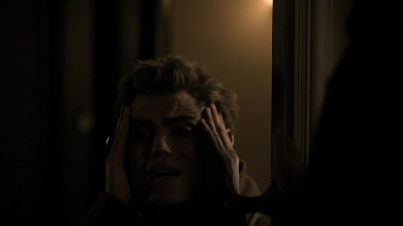 216VampireDiaries1069.jpg