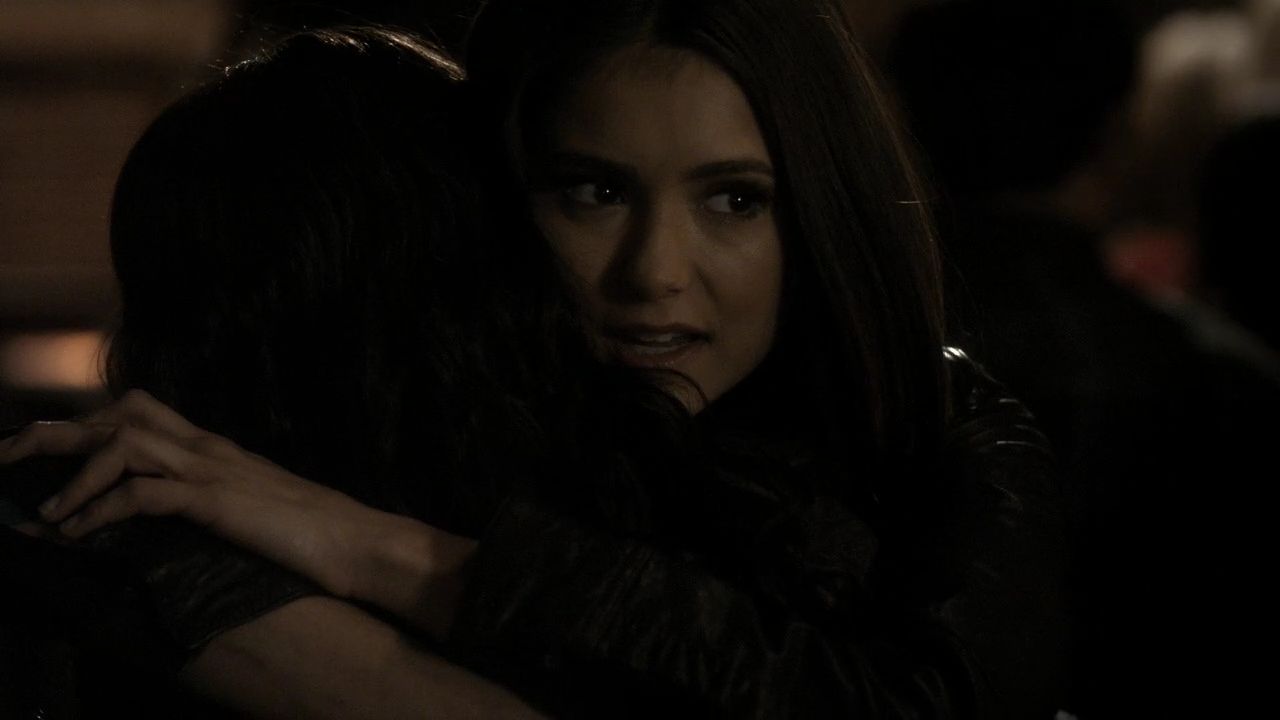 216VampireDiaries1218.jpg