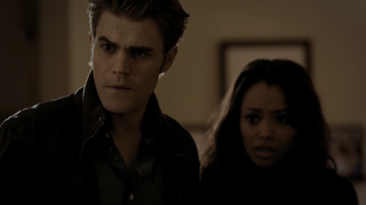 216VampireDiaries1465.jpg