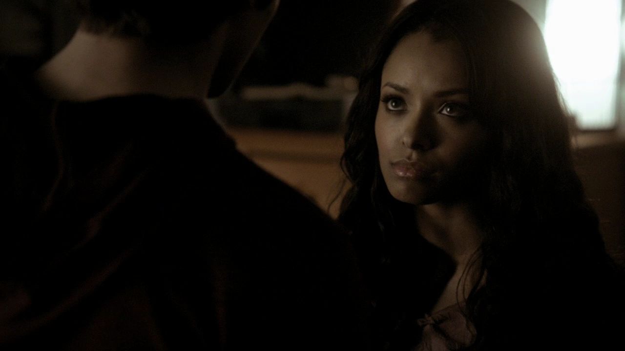 216VampireDiaries1609.jpg