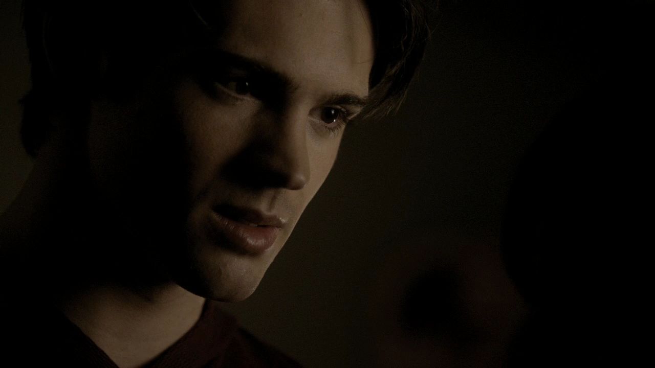216VampireDiaries1664.jpg