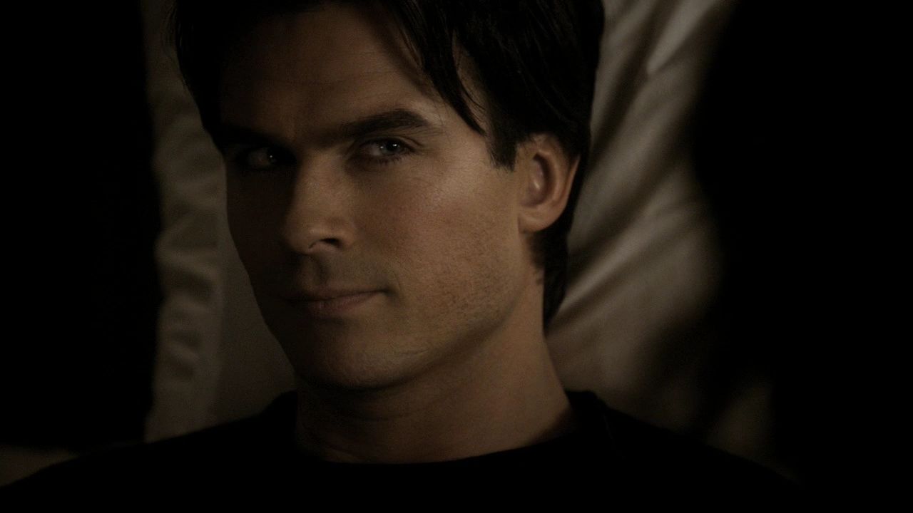 216VampireDiaries1705.jpg