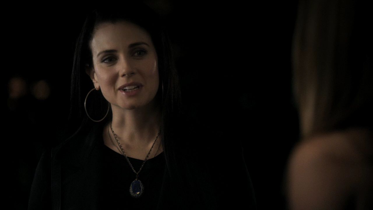 217VampireDiaries0016.jpg