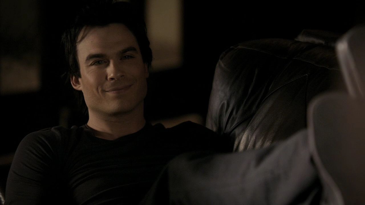 217VampireDiaries0529.jpg