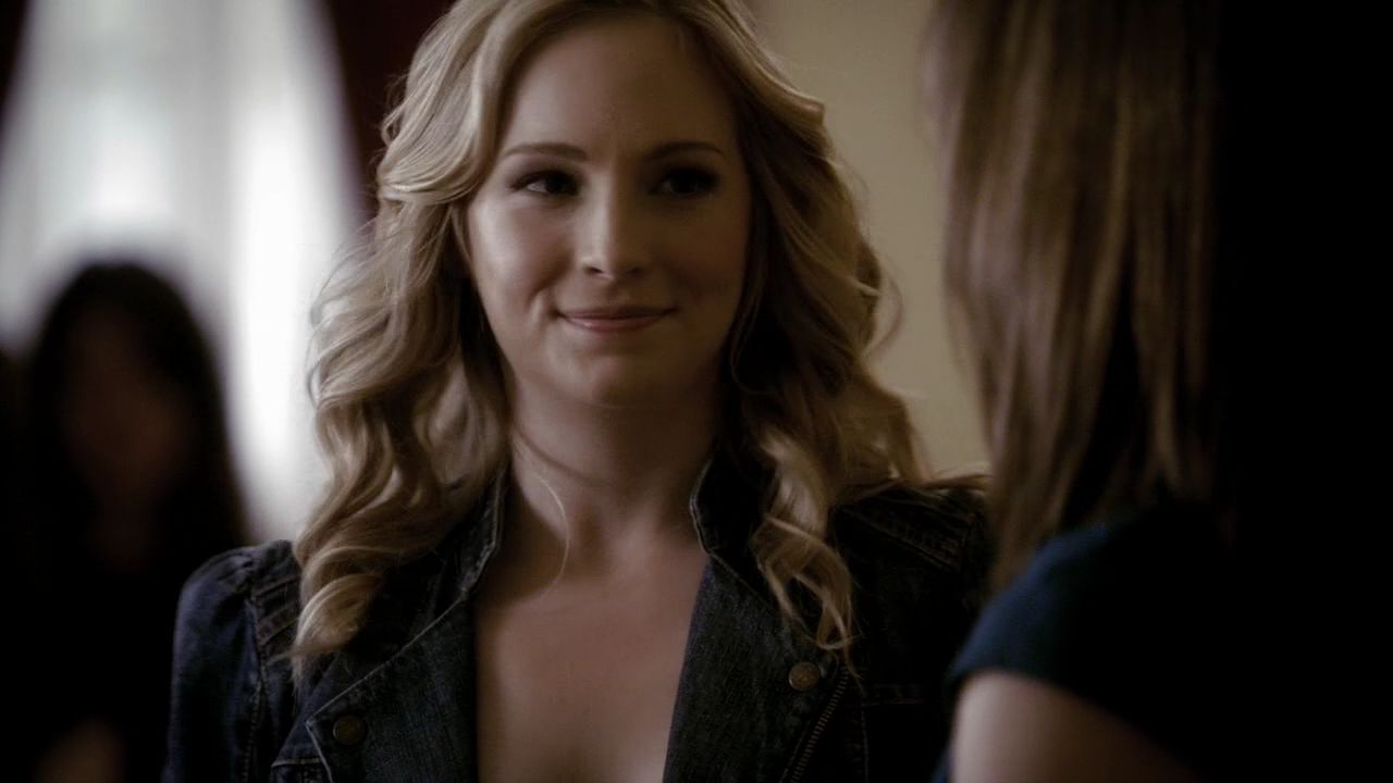 217VampireDiaries0562.jpg