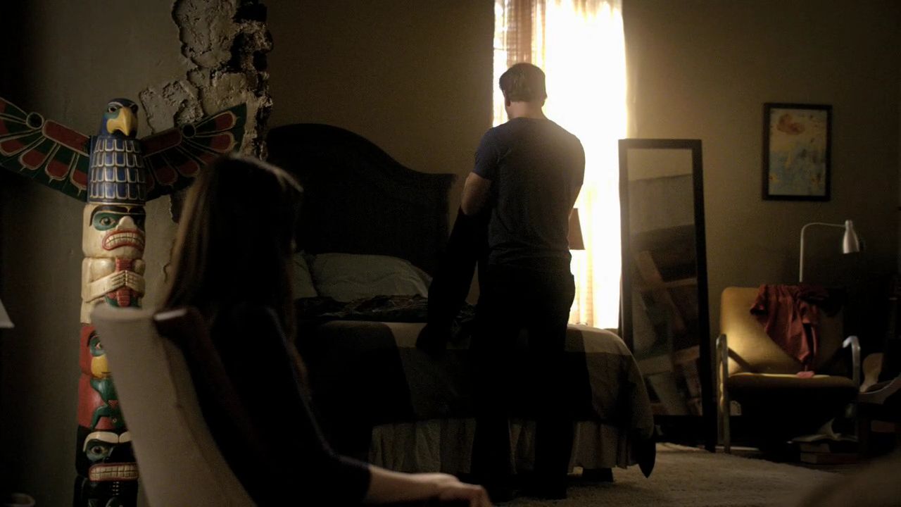 218VampireDiaries0011.jpg