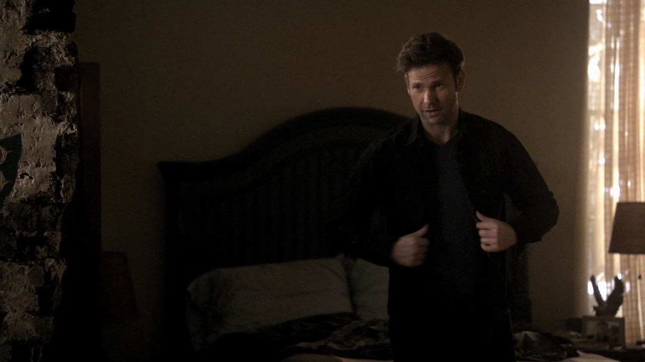 218VampireDiaries0018.jpg