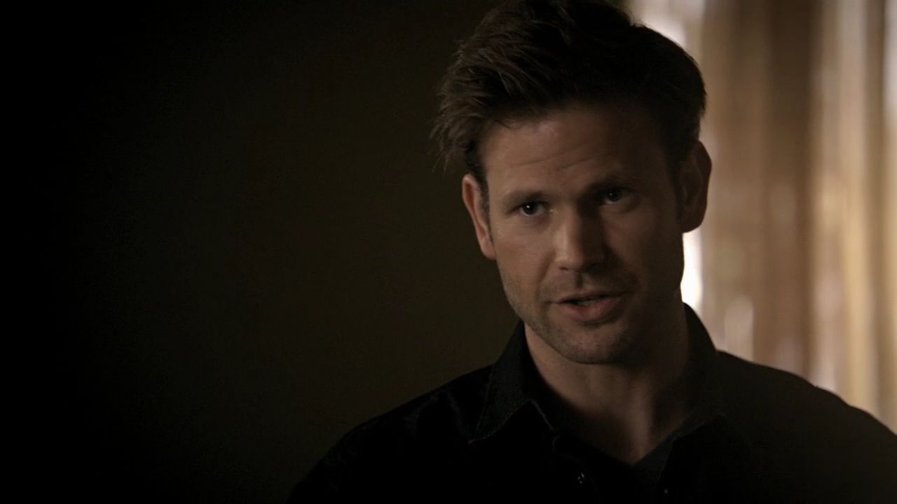 218VampireDiaries0020.jpg