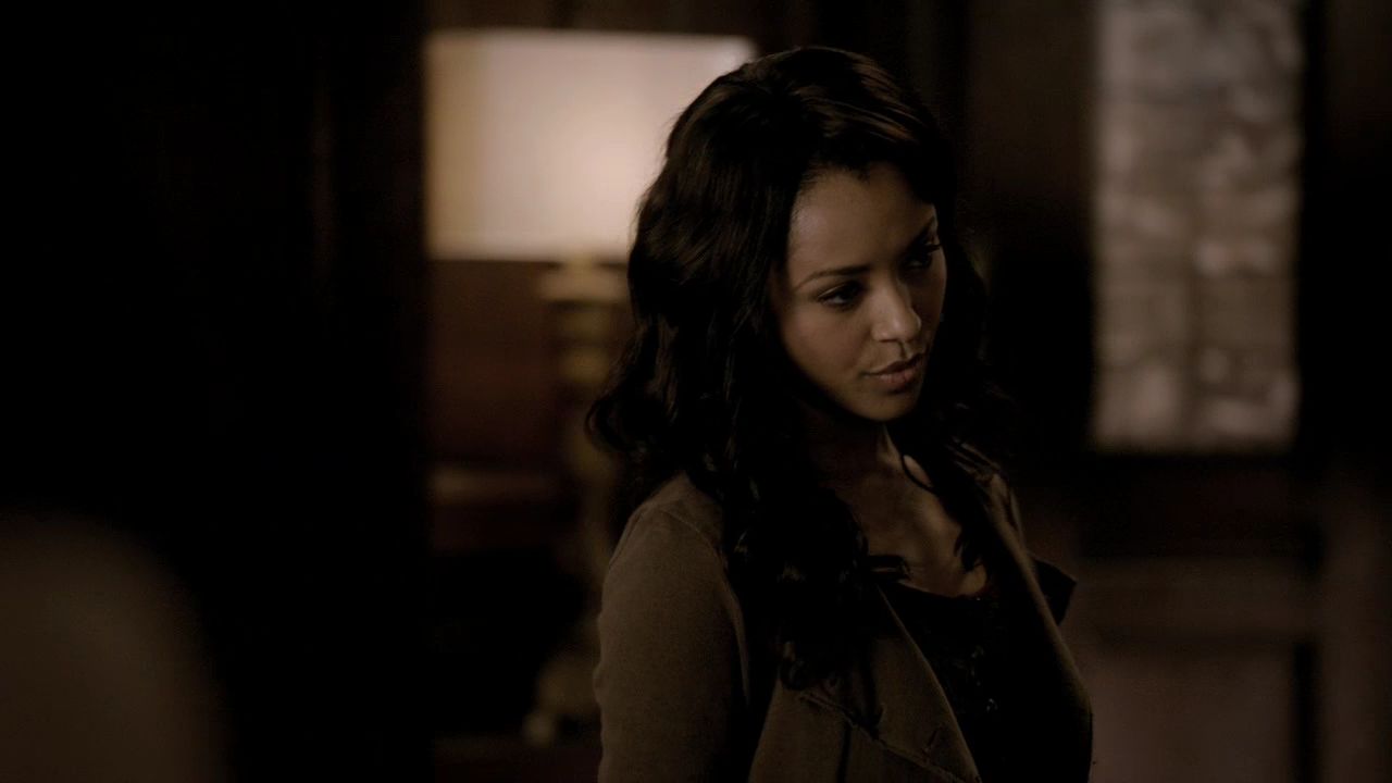 218VampireDiaries0516.jpg