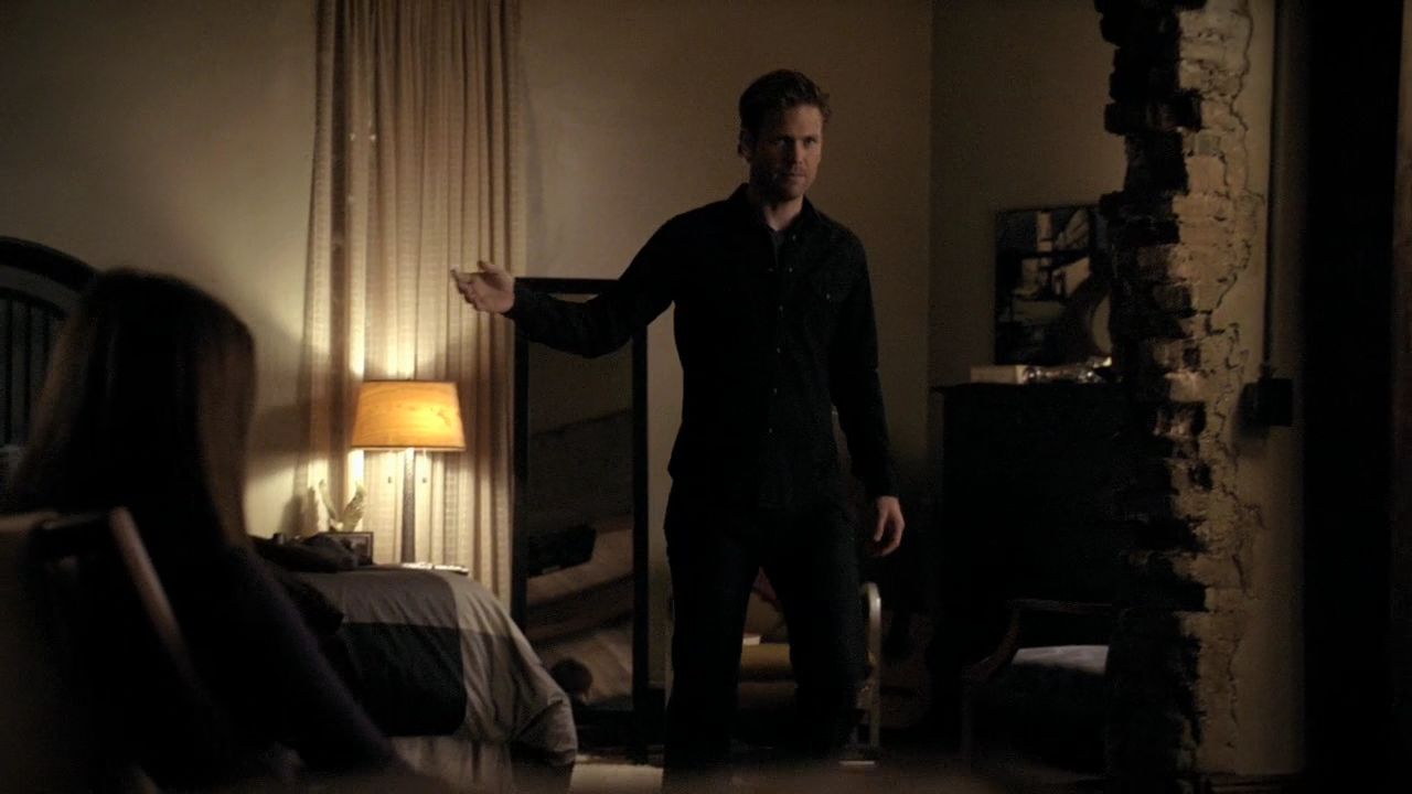 218VampireDiaries0552.jpg