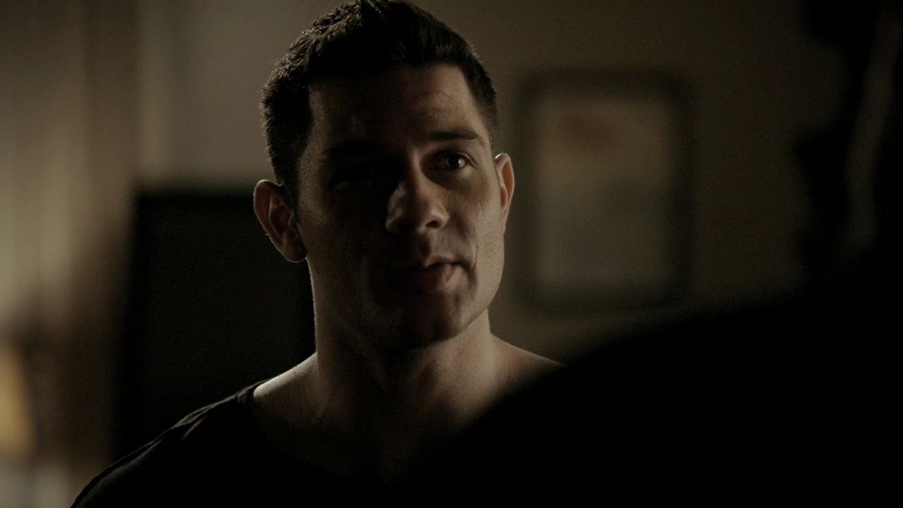 218VampireDiaries0562.jpg