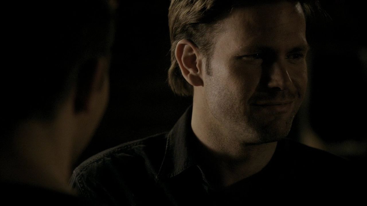 218VampireDiaries0589.jpg