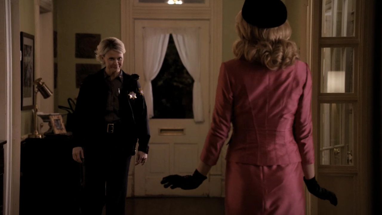 218VampireDiaries0600.jpg