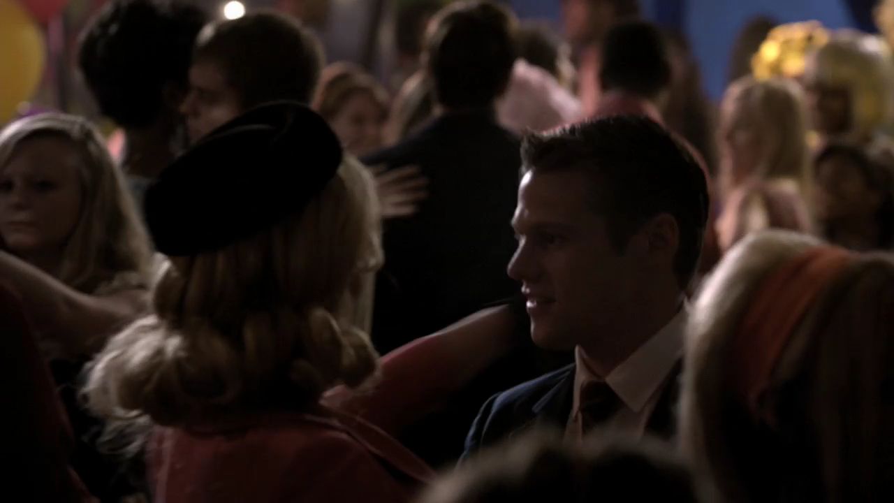 218VampireDiaries0919.jpg