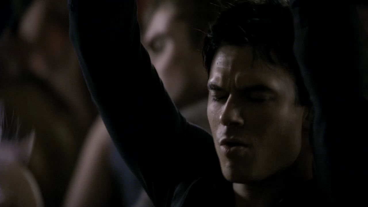 218VampireDiaries1049.jpg