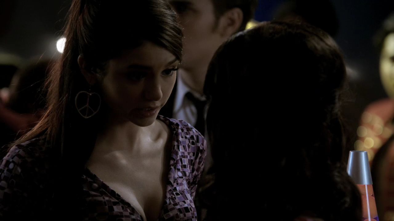 218VampireDiaries1056.jpg