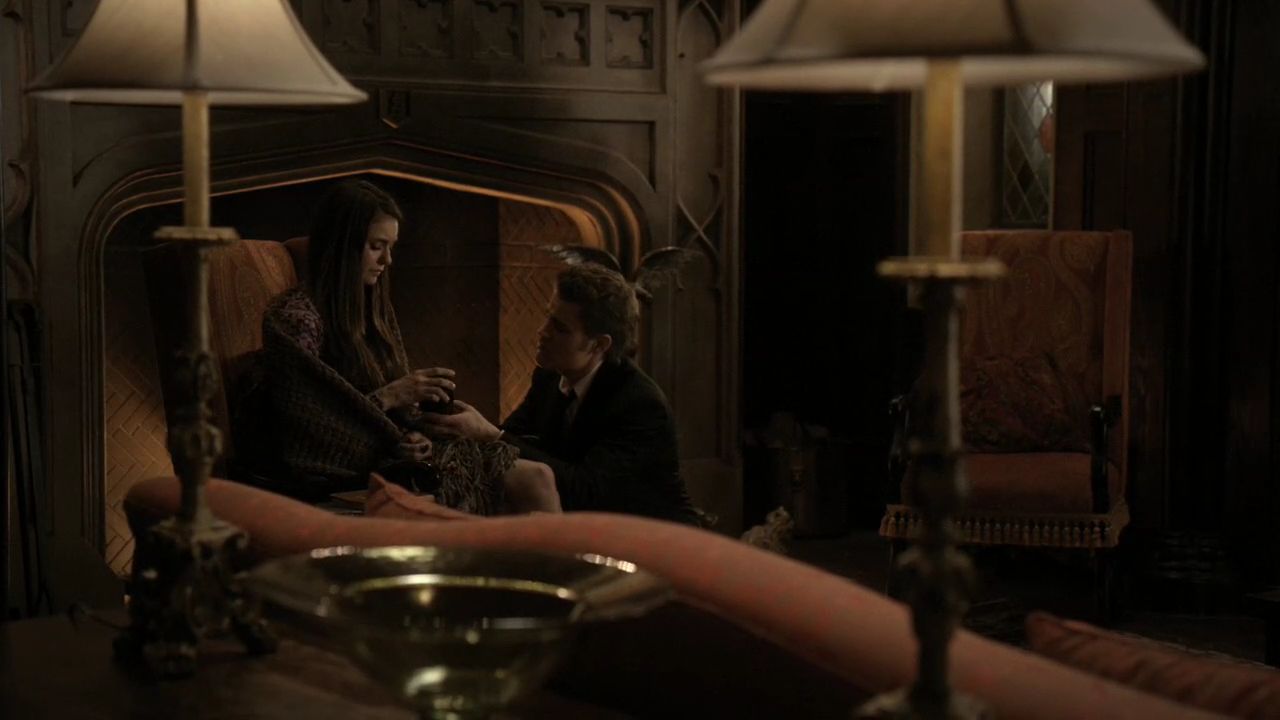 218VampireDiaries1534.jpg