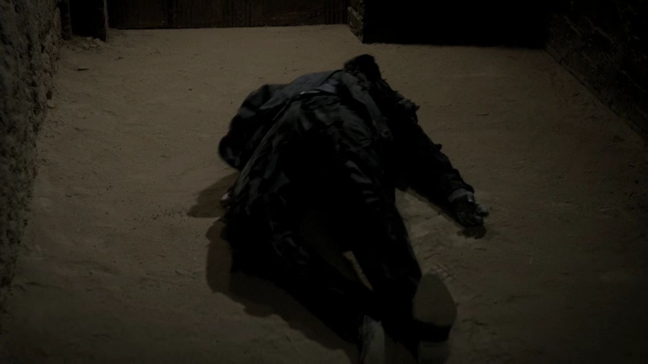 219VampireDiaries0017.jpg