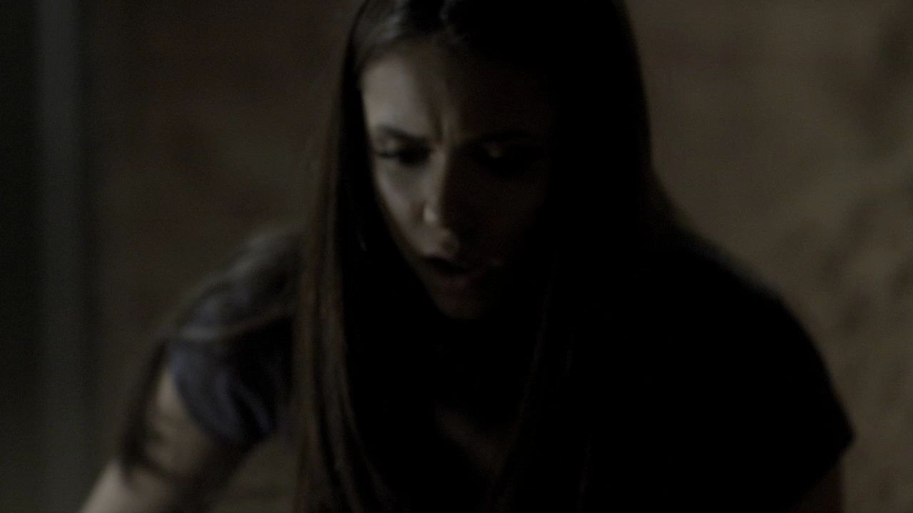 219VampireDiaries0019.jpg