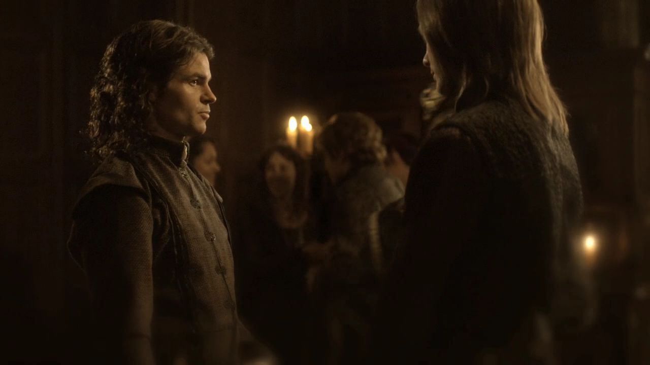 219VampireDiaries0035.jpg