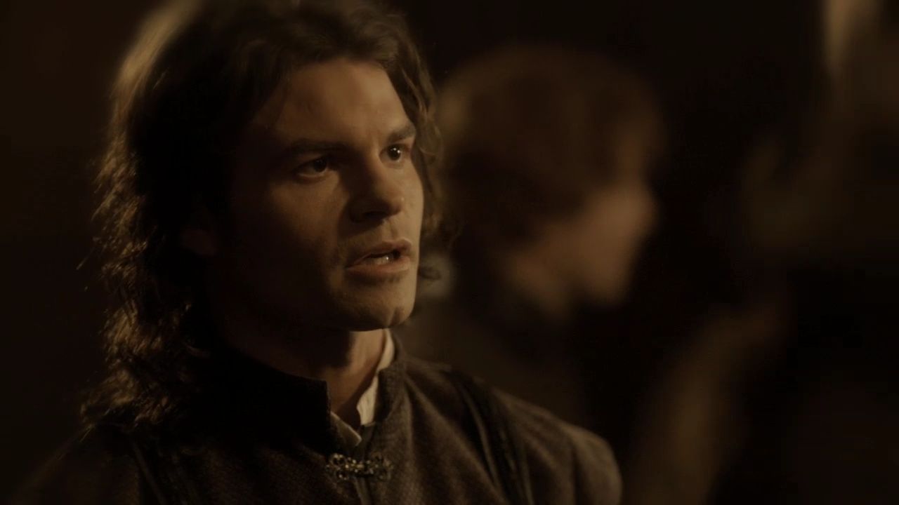 219VampireDiaries0038.jpg