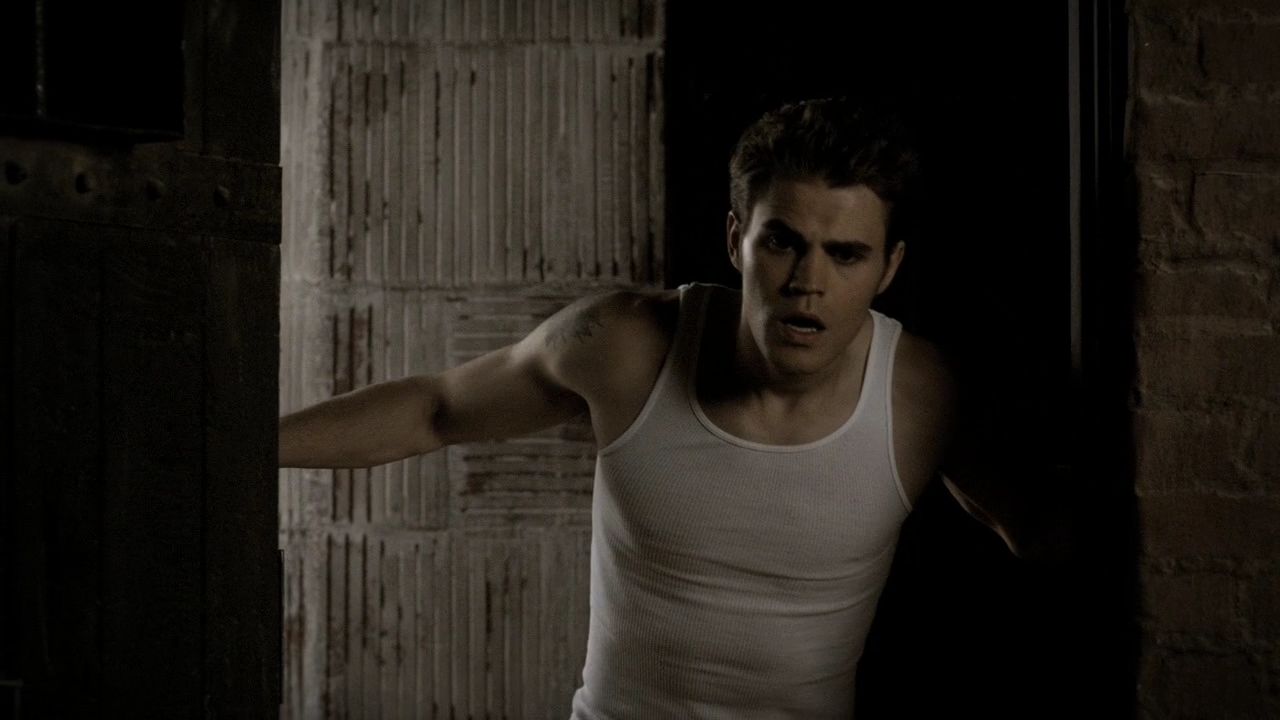 219VampireDiaries0211.jpg