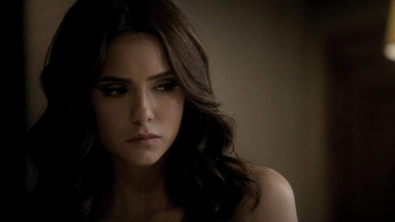 219VampireDiaries0254.jpg