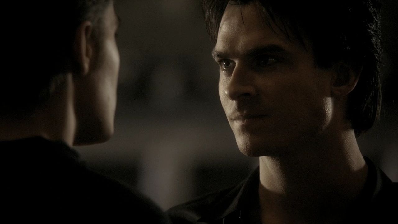 219VampireDiaries0389.jpg