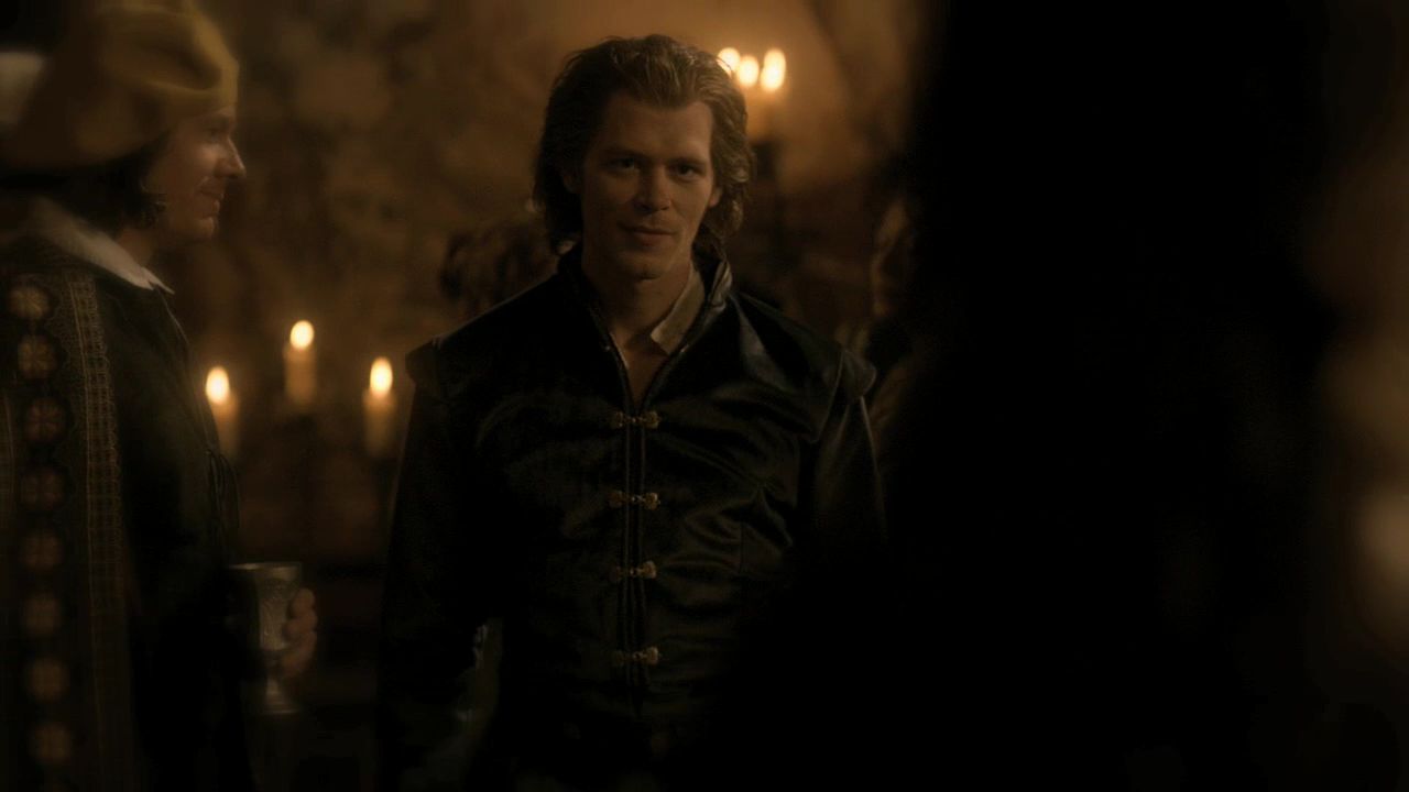 219VampireDiaries0423.jpg