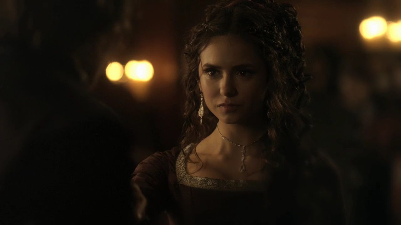 219VampireDiaries0440.jpg