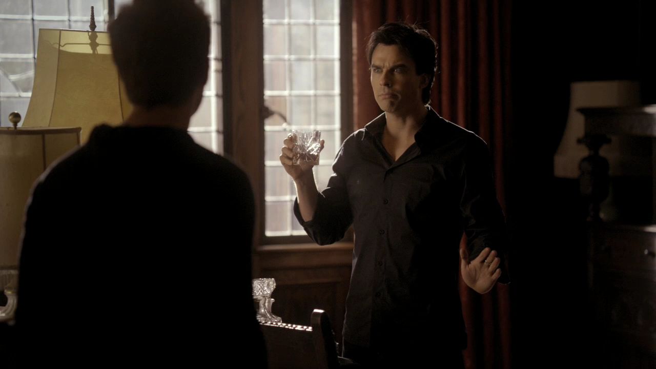 219VampireDiaries0532.jpg