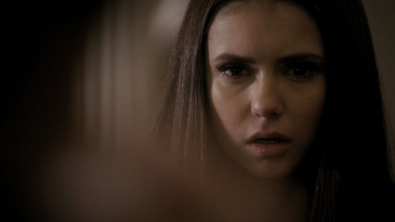 219VampireDiaries0603.jpg