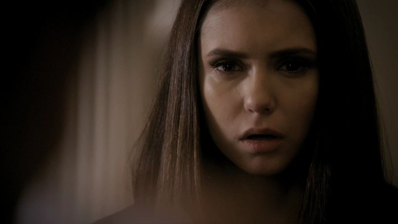 219VampireDiaries0604.jpg
