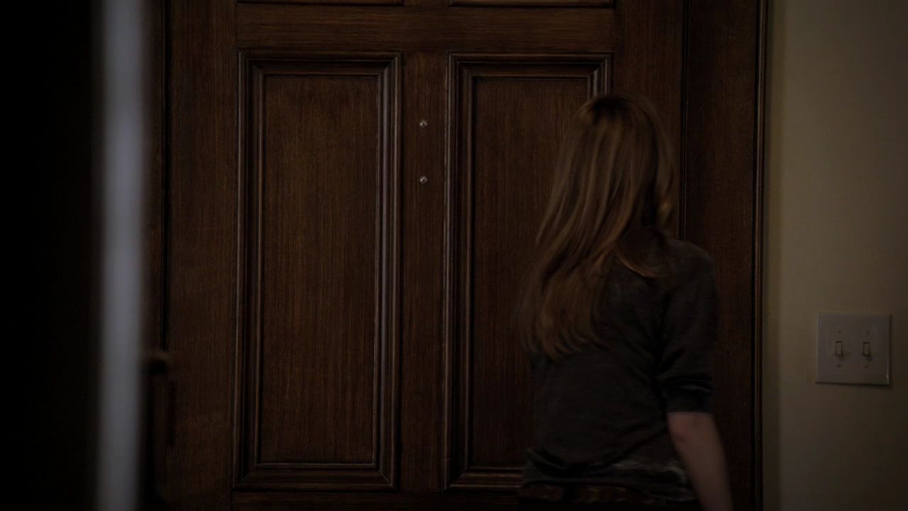 219VampireDiaries0655.jpg