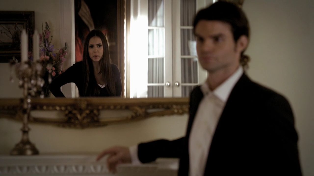 219VampireDiaries0677.jpg
