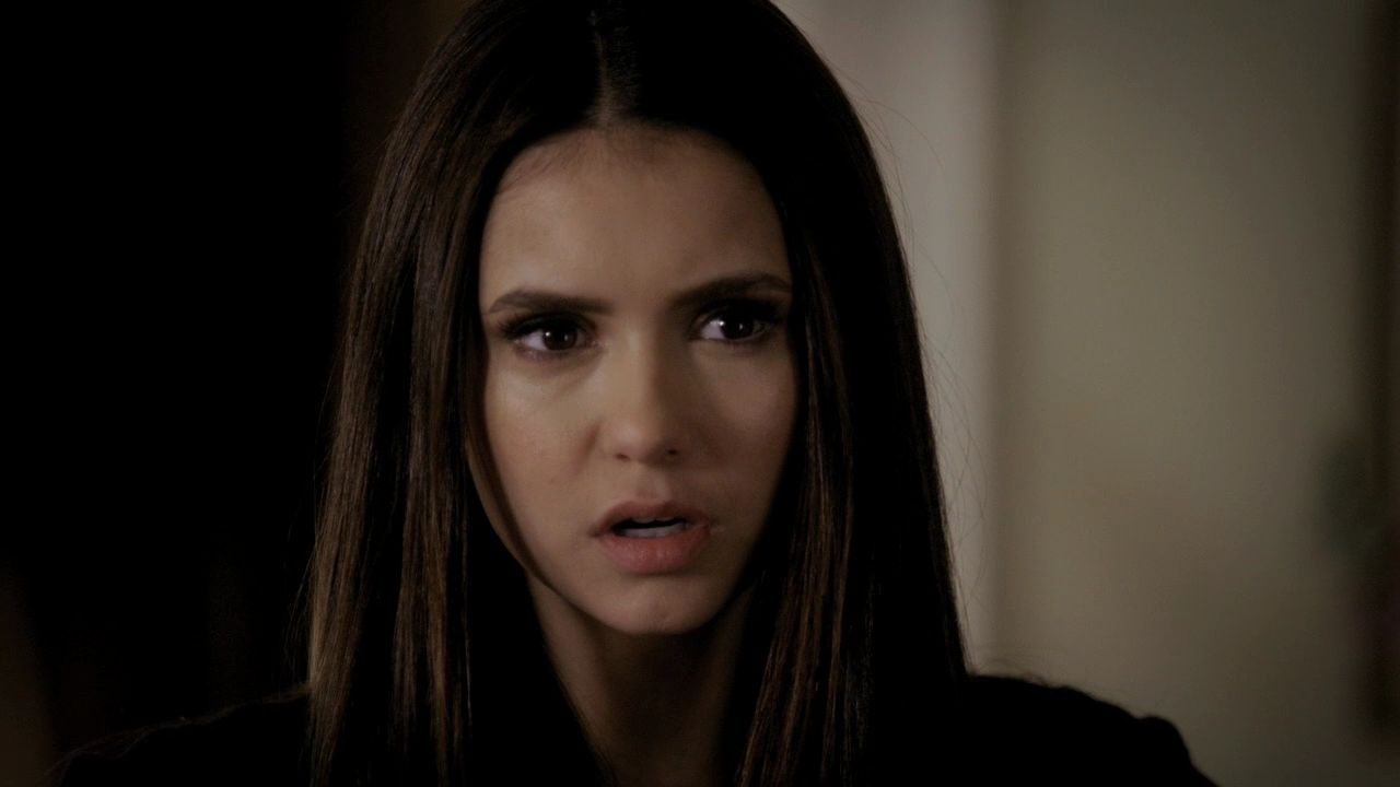 219VampireDiaries0688.jpg