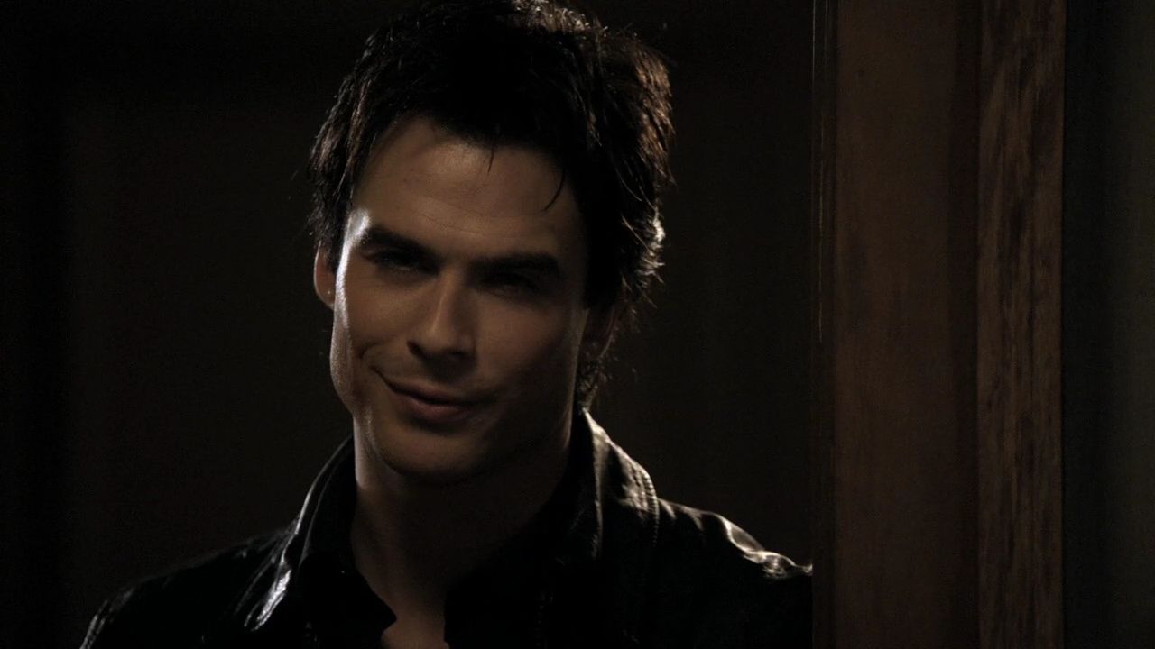 219VampireDiaries0706.jpg