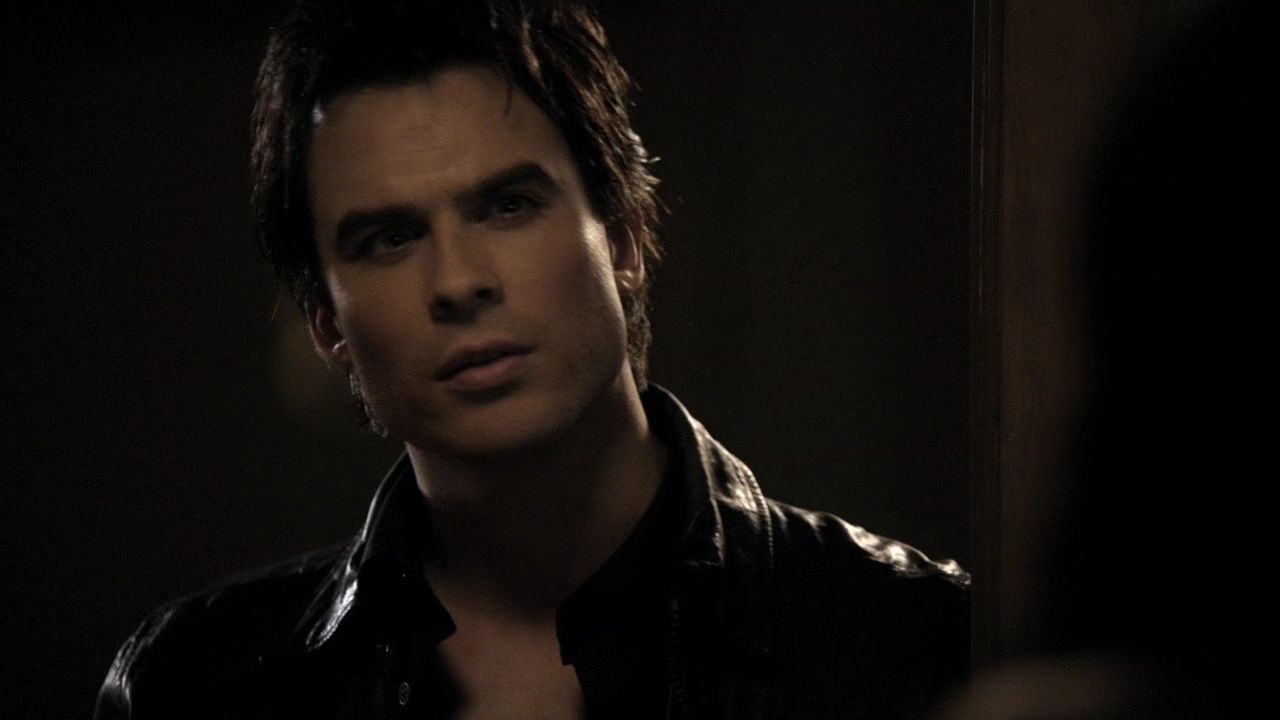 219VampireDiaries0722.jpg