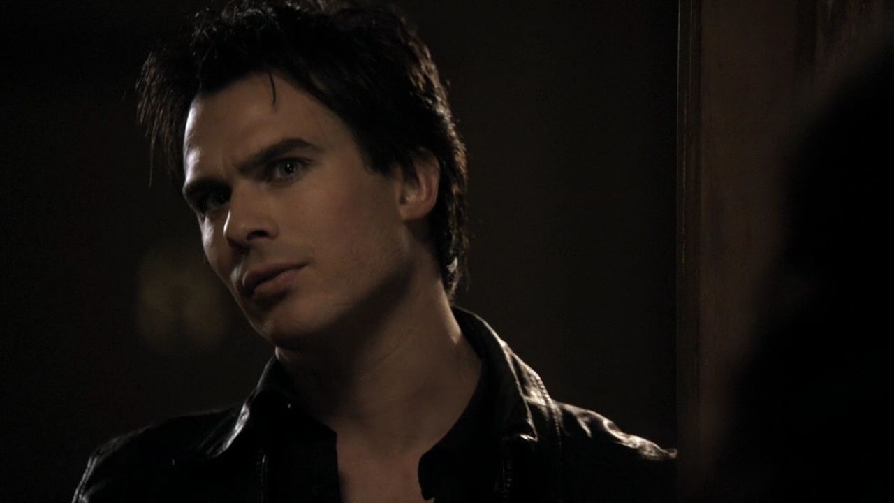 219VampireDiaries0731.jpg