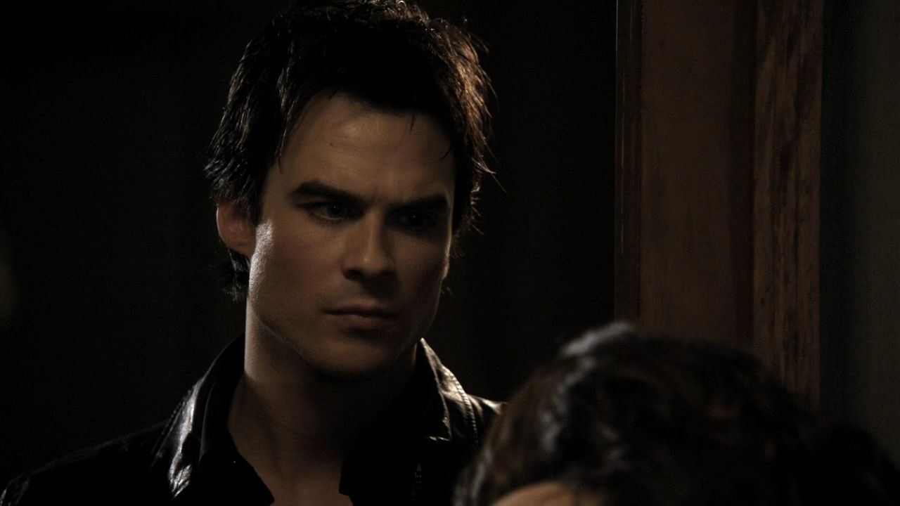 219VampireDiaries0763.jpg