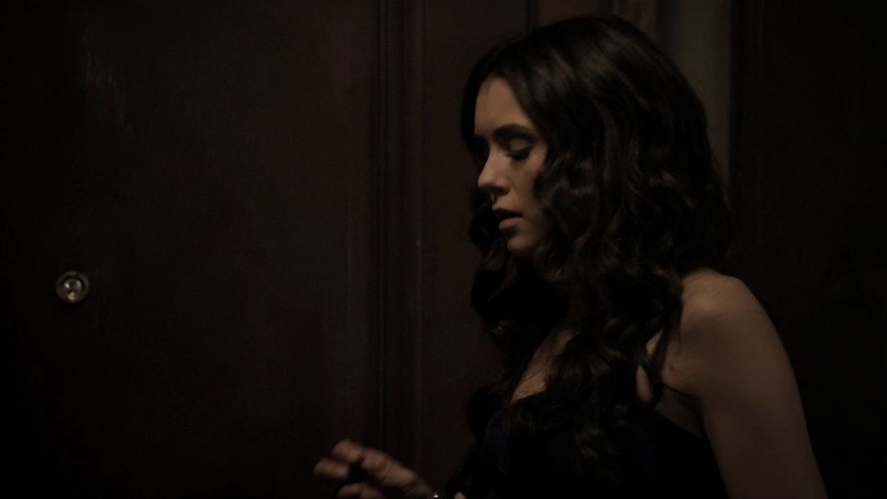 219VampireDiaries0774.jpg