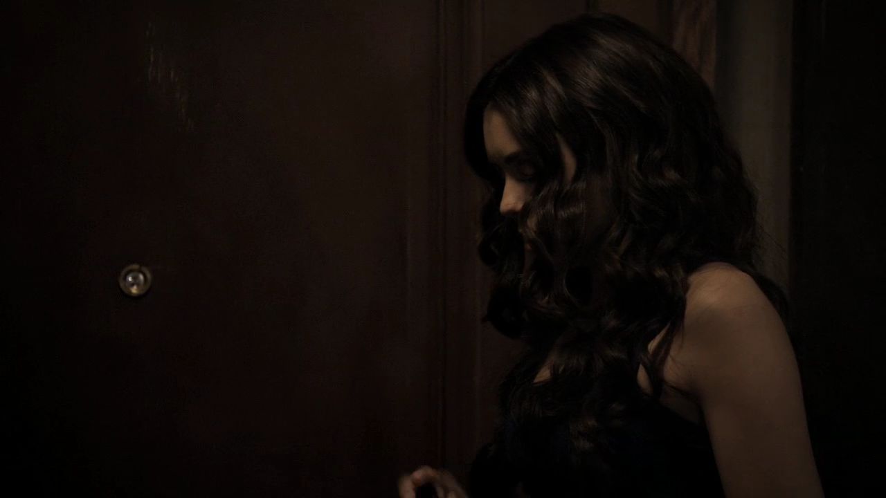 219VampireDiaries0775.jpg
