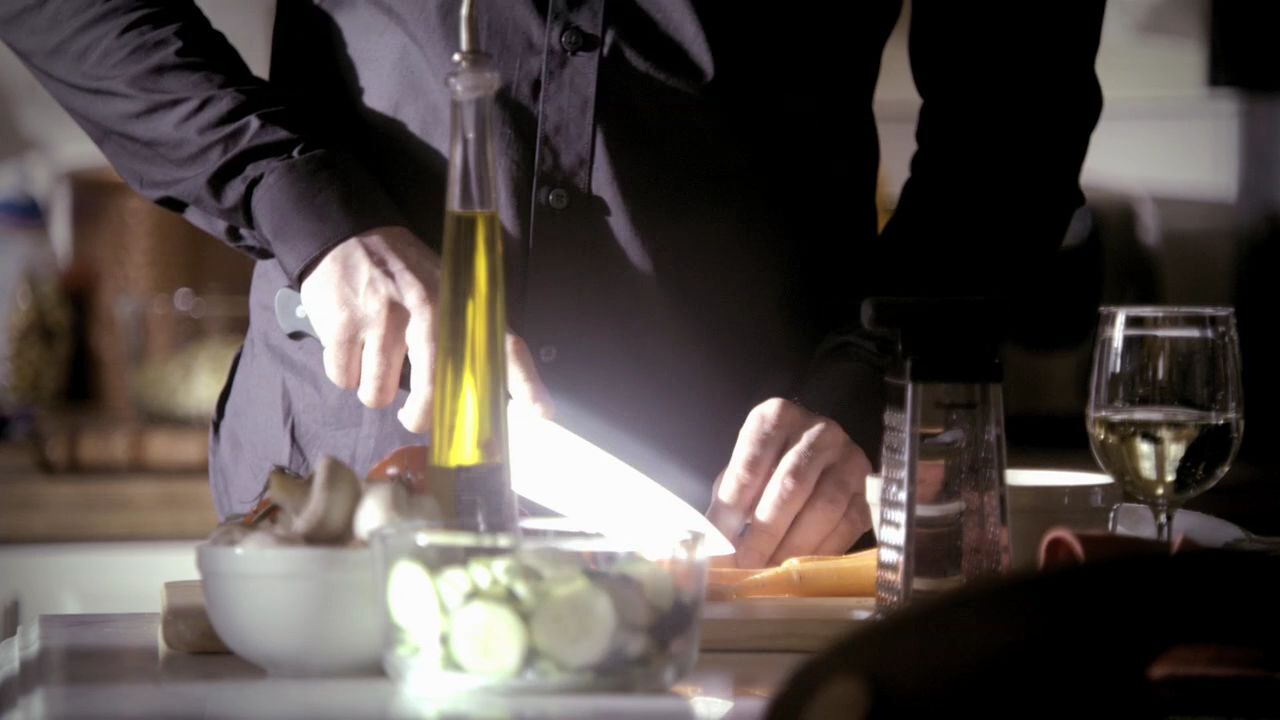219VampireDiaries0776.jpg