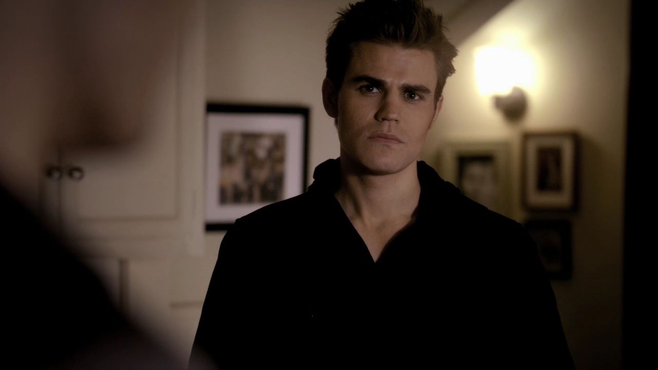 219VampireDiaries0789.jpg